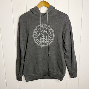 River Wear “Ucluelet Vancouver Island” Graphic Hoodie. Size Medium.